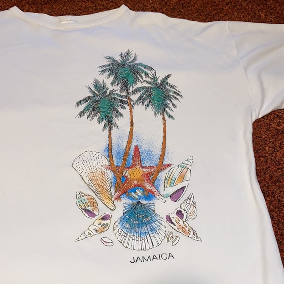 3/$30 Vintage Jamaica Shell Shirt - Picture 6 of 8